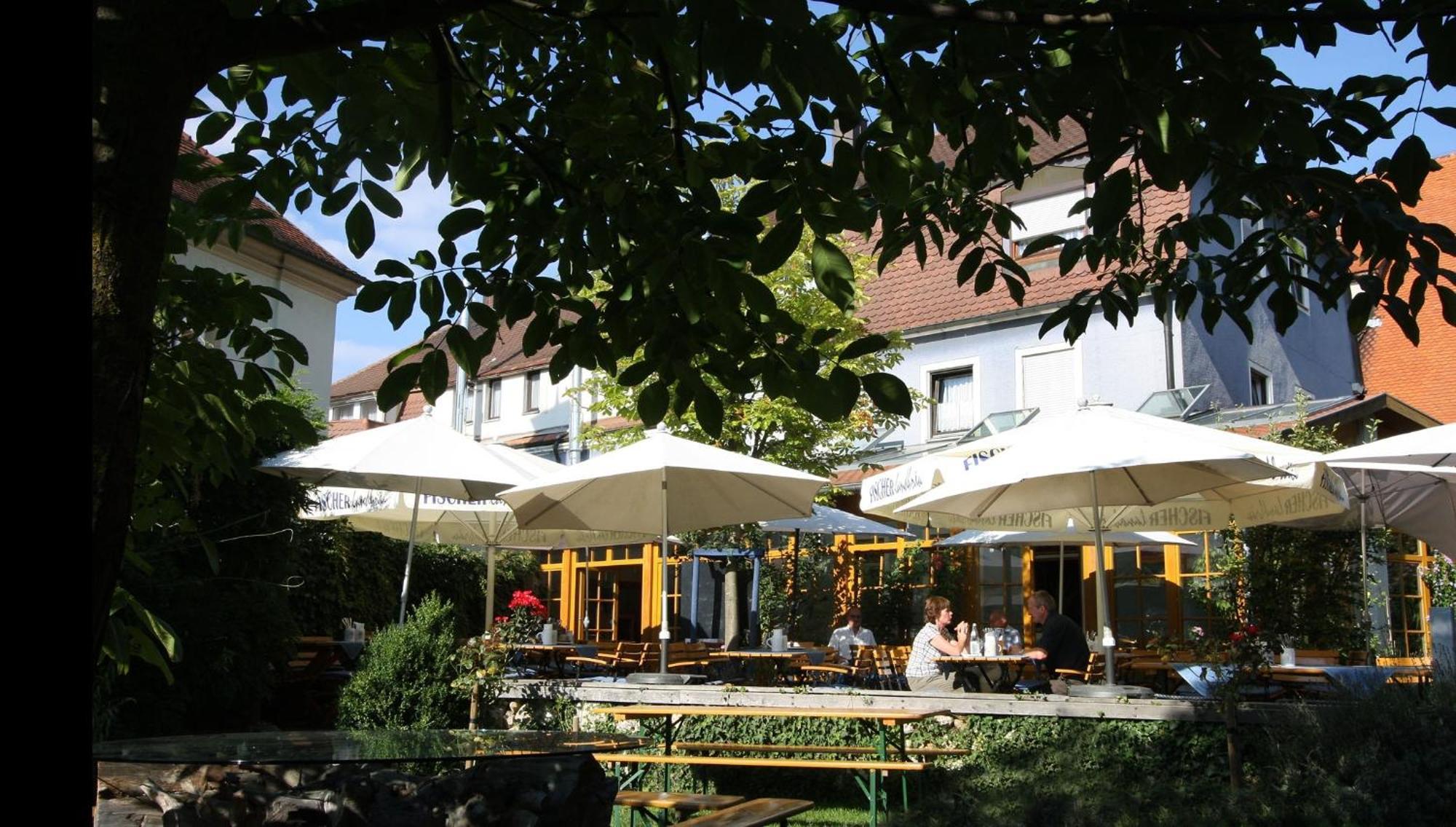 Karpfenhotel & Herrenhaus Im Gasthaus Sindel-Buckel Feuchtwangen Eksteriør billede